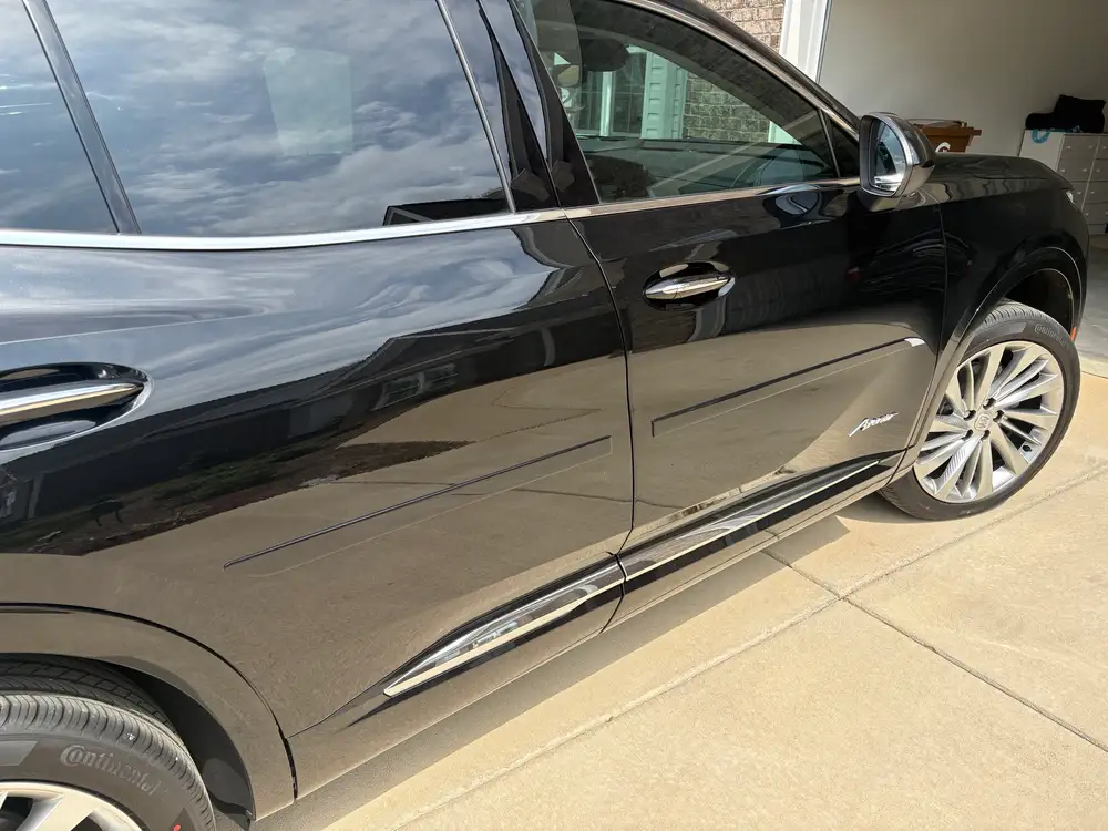 Kathryn M.: Venom S Body Side Moldings for 2021-2025 Buick Envision